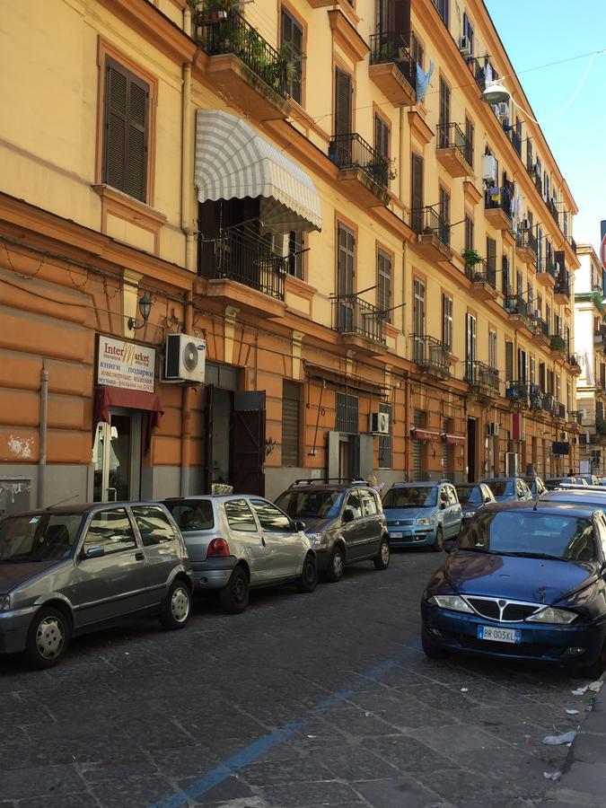 I Sorrisi Di Napoli Acomodação com café da manhã Exterior foto